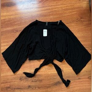 Windsor Front Tie Black Top